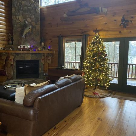 Tree Top Lodge - Gorgeous Lake Cabin With Hot Tub & Magnificent Views Of Forests And Mountains! Cabin Butler Exterior foto