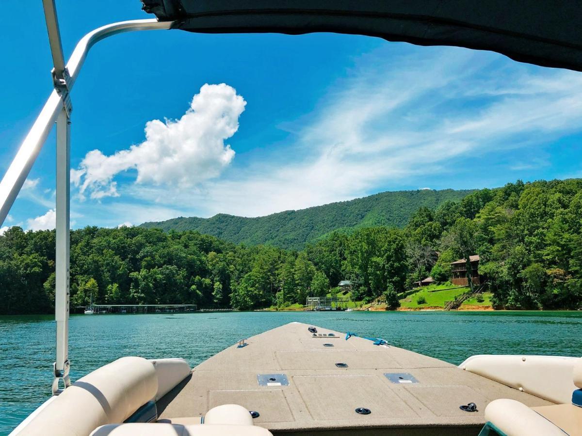 Tree Top Lodge - Gorgeous Lake Cabin With Hot Tub & Magnificent Views Of Forests And Mountains! Cabin Butler Exterior foto