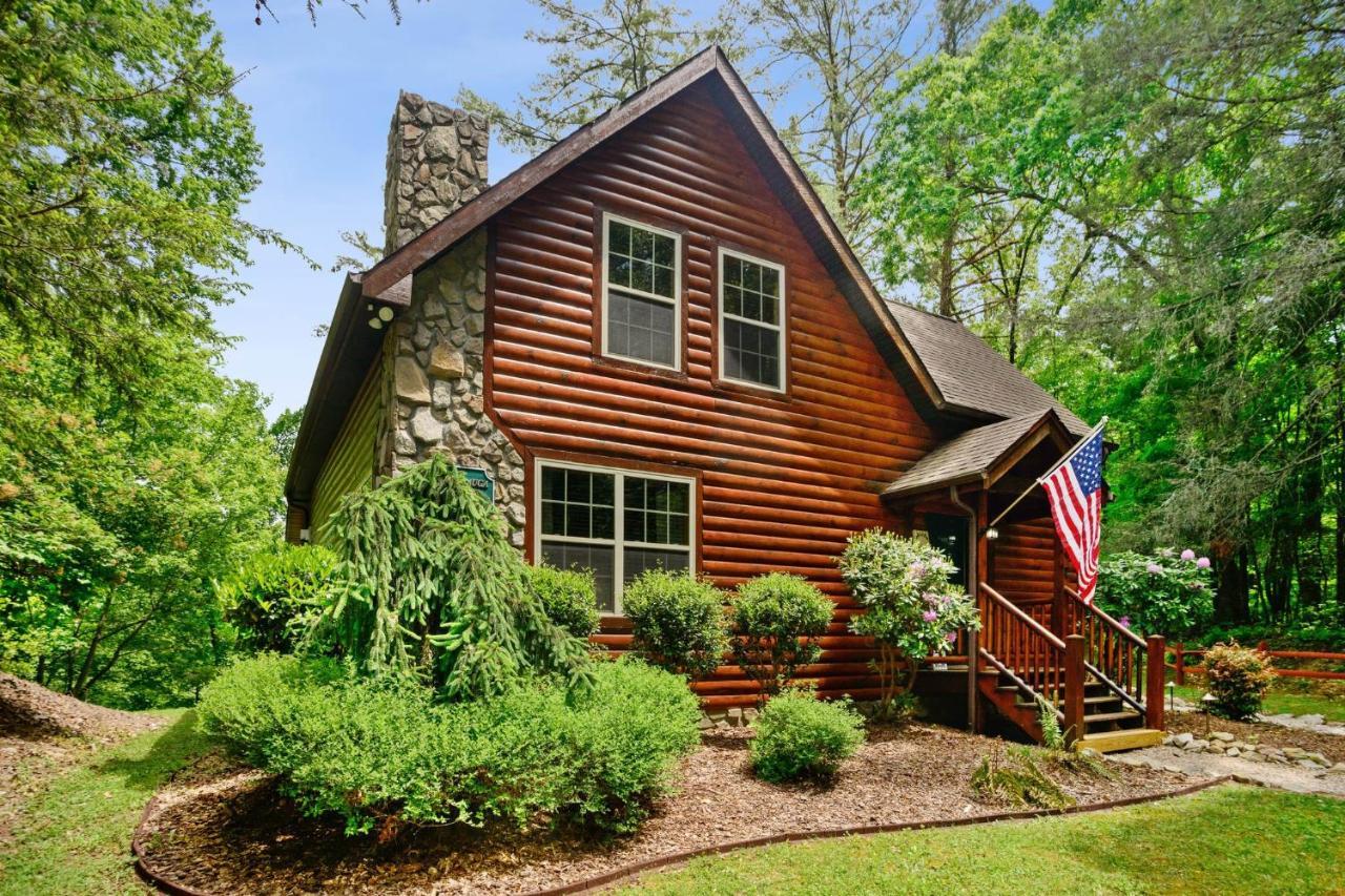 Tree Top Lodge - Gorgeous Lake Cabin With Hot Tub & Magnificent Views Of Forests And Mountains! Cabin Butler Exterior foto